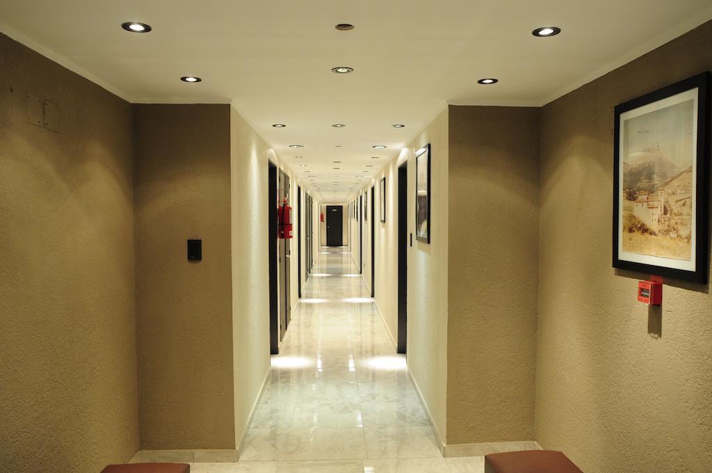 Hotel Euzko Alkartasuna Macachín Buitenkant foto